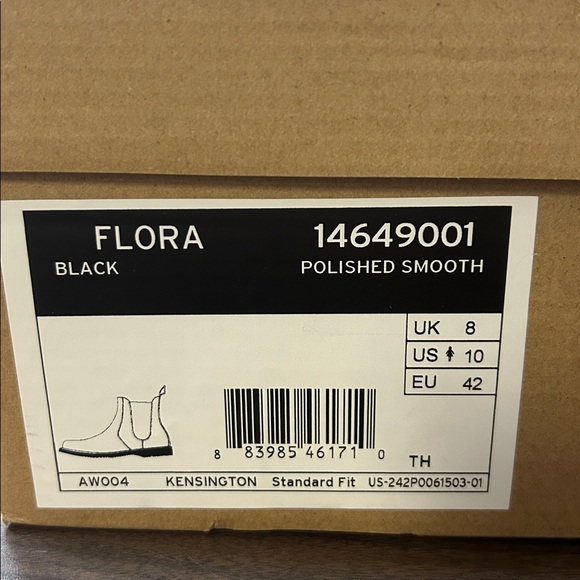 Dr. Martens Women's Flora - Picture 2 of 5